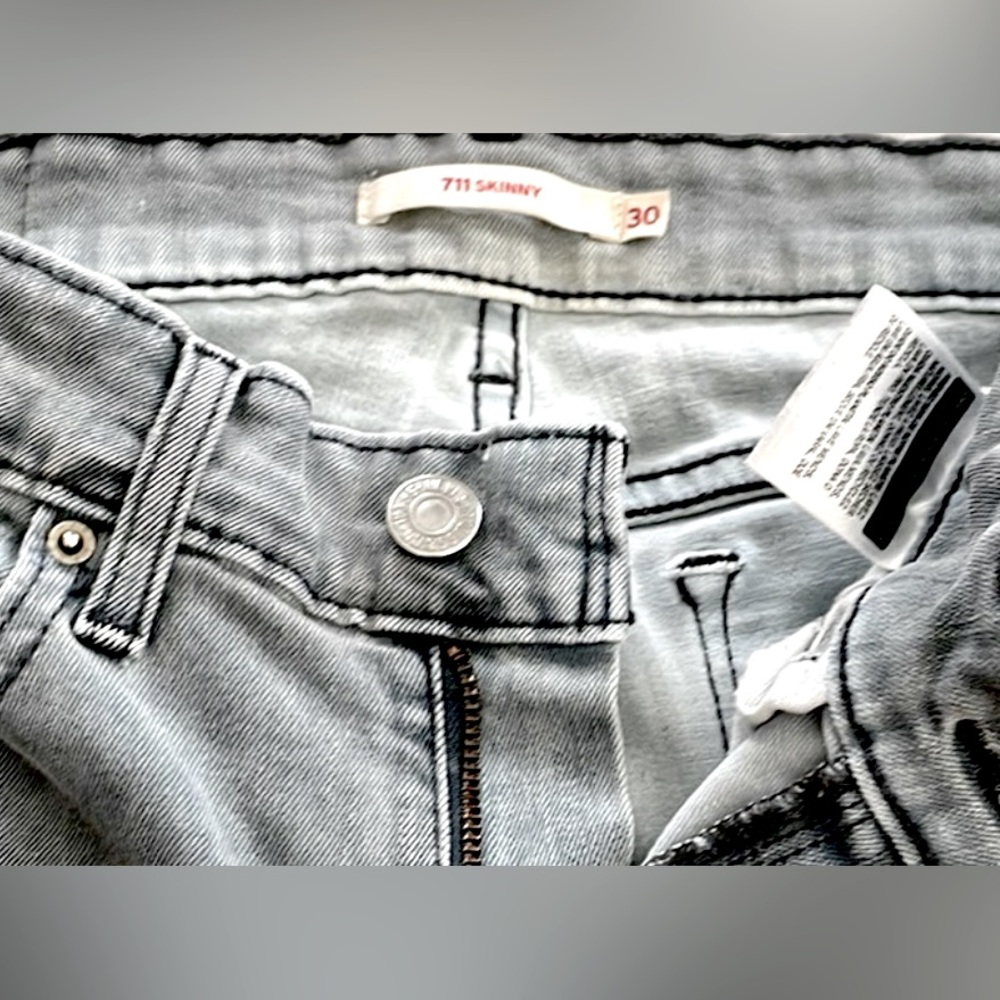 Levi’s 711 skinny jeans, Sz 30x30